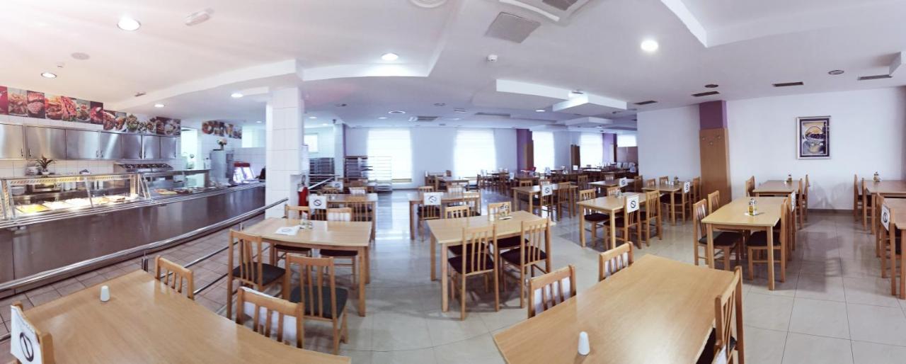 Student Hotel โมสตาร์ ภายนอก รูปภาพ
