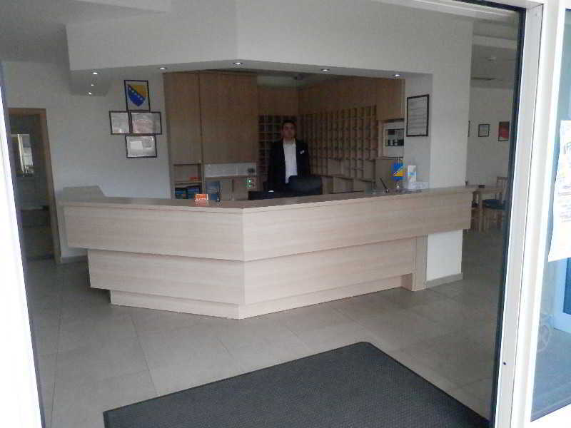 Student Hotel โมสตาร์ ภายนอก รูปภาพ